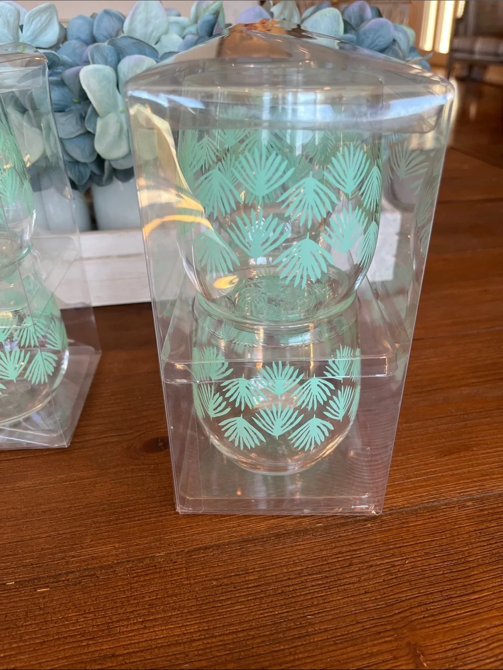 NWT Sun Squad Palm Leaf Plastic Stemless Wine Glasses - Set of 8
